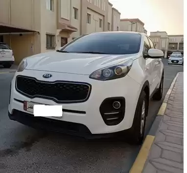 استفاده شده Kia Sportage برای فروش که در السد , دوحه #5764 - 1  image 